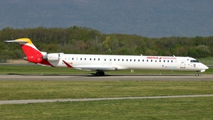 Photo of EC-MTO - Bombardier CRJ-1000 operated by Iberia Regional (opb Air Nostrum)