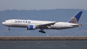 Photo of N797UA - Boeing 777-222(ER) operated by United Airlines