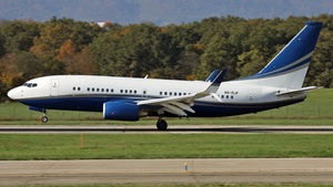 Photo of A6-RJF - Boeing 737-7JZ(BBJ) operated by Royal Jet