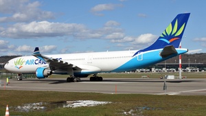 Photo of F-HPUJ - Airbus A330-323 operated by Air Caraïbes