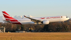 Photo of 3B-NBV - Airbus A330-941 operated by Air Mauritius