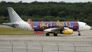 Photo of EC-MER - Airbus A320-232 operated by Vueling