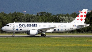 Photo of OO-SNE - Airbus A320-214 operated by Brussels Airlines