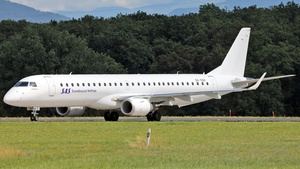 Photo of SE-RSP - Embraer ERJ-195LR operated by SAS Link