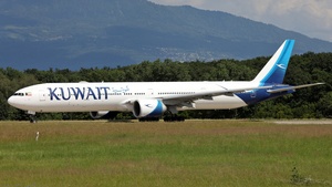 Photo of 9K-AOK - Boeing 777-369(ER) operated by Kuwait Airways
