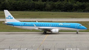 Photo of PH-EXB - Embraer ERJ-190STD operated by KLM Cityhopper