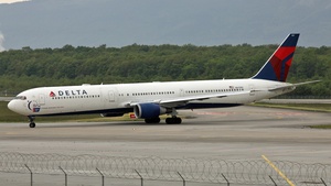 Photo of N841MH - Boeing 767-432(ER) operated by Delta Air Lines