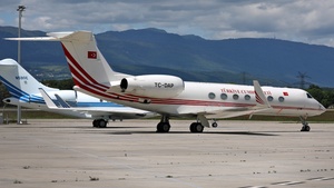 Photo of TC-DAP - Gulfstream GV-SP (G550) operated by Turkish Air Force
