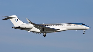 Photo of N121RS - Bombardier Global 7500 operated by Solairus Aviation