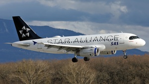 Photo of OY-KBT - Airbus A319-131 operated by SAS Scandinavian Airlines