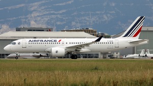 Photo of F-HZUZ - Airbus A220-300 operated by Air France