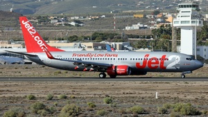 Photo of G-DRTW - Boeing 737-86N operated by Jet2
