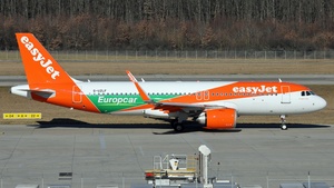 Photo of G-UZLF - Airbus A320-251N operated by easyJet