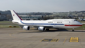 Photo of 22001 - Boeing 747-8B5 operated by Government of the Republic of Korea
