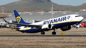 Photo of EI-HGN - Boeing 737 MAX 8-200 operated by Ryanair