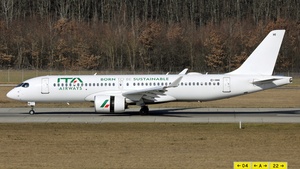 Photo of EI-HHI - Airbus A220-300 operated by ITA Airways