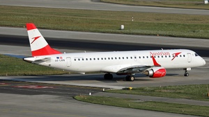 Photo of OE-LWN - Embraer ERJ-195LR operated by Austrian Airlines