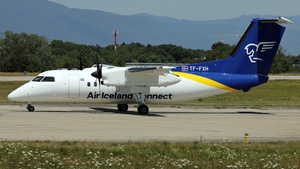 Photo with serial 450 - Bombardier DHC-8-202 Dash 8 Q200