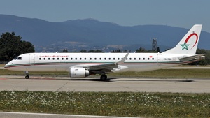Photo of CN-RGR - Embraer ERJ-190AR operated by Royal Air Maroc