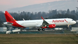 Photo of OE-IZR - Airbus A321-231 operated by Deucalion Aviation