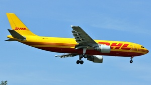 Photo of D-AEAQ - Airbus A300B4-622R(F) operated by European Air Transport