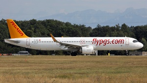 Photo of TC-RDA - Airbus A321-251NX operated by Pegasus Airlines