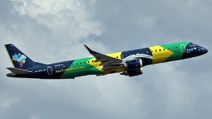 Photo of PR-AYV - Embraer ERJ-195LR operated by Azul