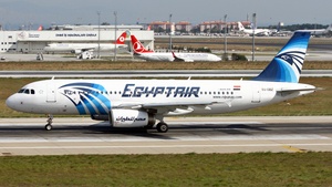 Photo of SU-GBZ - Airbus A320-232 operated by Egyptair