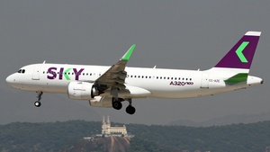 Photo of CC-AZE - Airbus A320-251N operated by Sky Airline