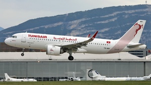 Photo of TS-IMY - Airbus A320-251N operated by Tunisair