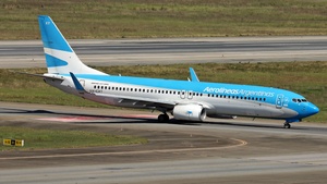 Photo of LV-CXT - Boeing 737-81D operated by Aerolíneas Argentinas