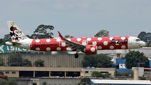 Photo of PR-YJF - Airbus A321-251NX operated by Azul