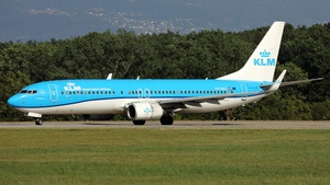 Photo of PH-BXC - Boeing 737-8K2 operated by KLM Royal Dutch Airlines