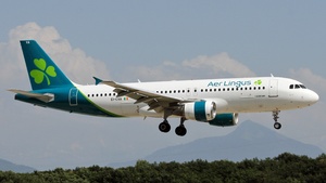 Photo with serial 1242 - Airbus A320-214
