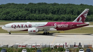 Photo of A7-BBI - Boeing 777-2DZ(LR) operated by Qatar Airways