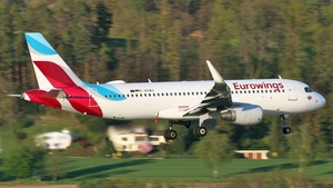 Photo of D-AEWU - Airbus A320-214 operated by Eurowings