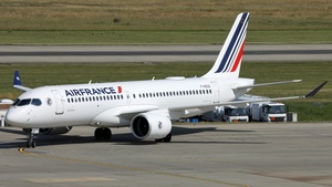 Photo of F-HZUQ - Airbus A220-300 operated by Air France