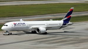 Photo of CC-BGH - Boeing 787-9 Dreamliner operated by LATAM Airlines