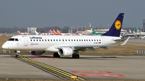 Photo of D-AECD - Embraer ERJ-190LR operated by Lufthansa CityLine