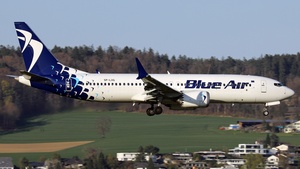 Photo of SP-LVG - Boeing 737 MAX 8 operated by LOT Polish Airlines