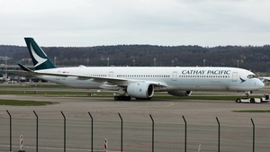 Photo of B-LXL - Airbus A350-1041 operated by Cathay Pacific Airways