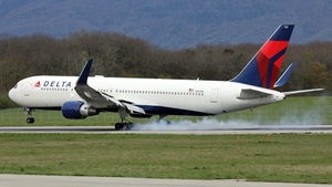 Photo of N1200K - Boeing 767-332(ER) operated by Delta Air Lines