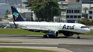 Photo of PR-YRN - Airbus A320-253N operated by Azul