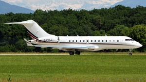 Photo of CS-GLZ - Bombardier Global 5000 operated by NetJets Europe
