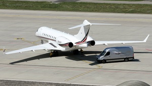 Photo of CS-GLY - Bombardier Global 5000 operated by NetJets Europe