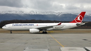 Photo of TC-LOG - Airbus A330-343 operated by Turkish Airlines