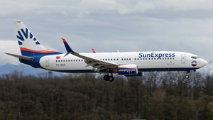 Photo of TC-SOG - Boeing 737-8HC operated by SunExpress