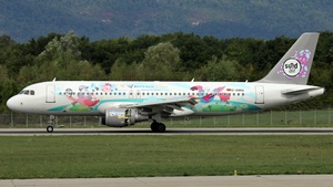Photo of D-ANNA - Airbus A320-214 operated by Sundair