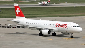 Photo of HB-IJQ - Airbus A320-214 operated by Swiss International Air Lines