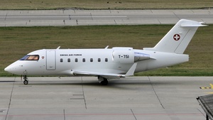 Photo of T-751 - Bombardier Challenger 604 operated by Swiss Air Force